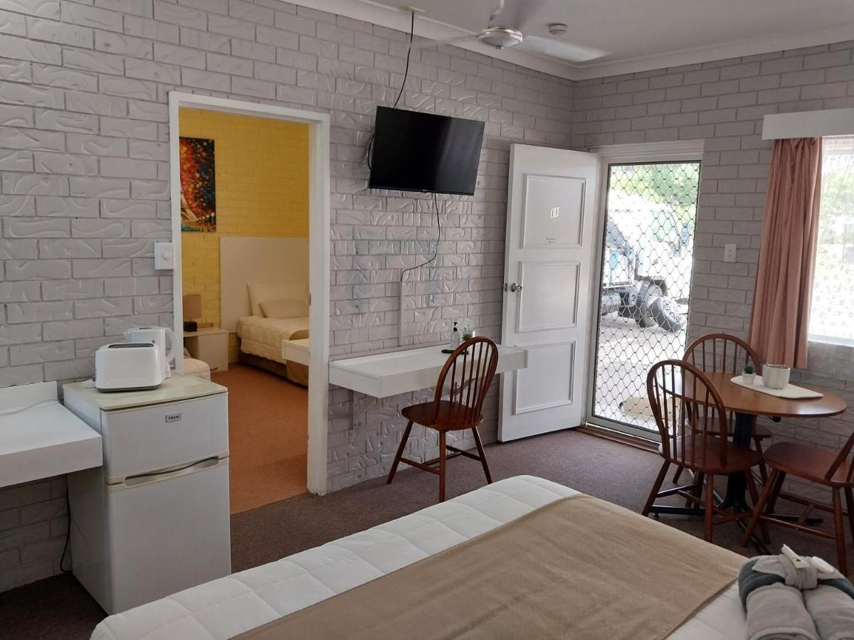 Jillaroo Motor Inn グレン・インズ エクステリア 写真